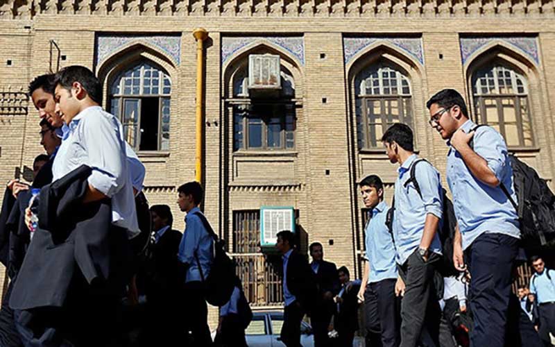 مدارس ما از حداقل‌ها برخوردار شوند مشکل تنوع مدارس حل می شود
