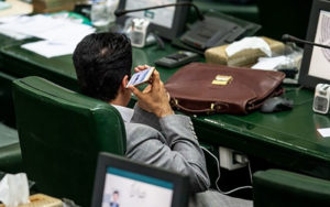 نامه-نمایندگان-تهران-برای-وصل-شدن-اینترنت-موبایل