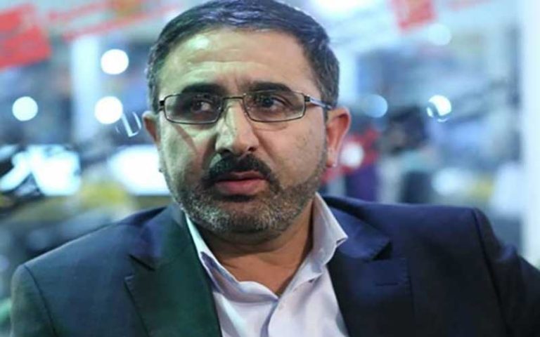 پول در همه مدارس باید به یک میزان برای دانش آموزان صرف شود