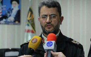کشف ۱۹۰ هزار دلار و ۴۶۰ گرم طلای دست ساز در فرودگاه امام خمینی