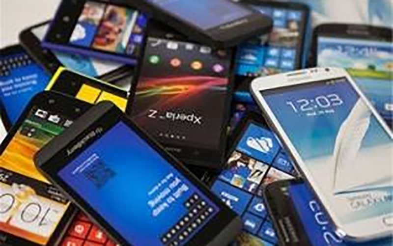 گوشی‌های قاچاق به مقصد نرسید