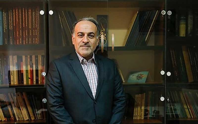 «مدرسه» نیازمند فانوس دریایی است نه چراغ زنبوری!