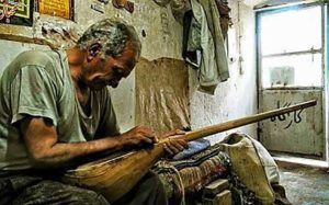 «مهارت ساختن و نواختن دوتار ایرانی» جهانی شد