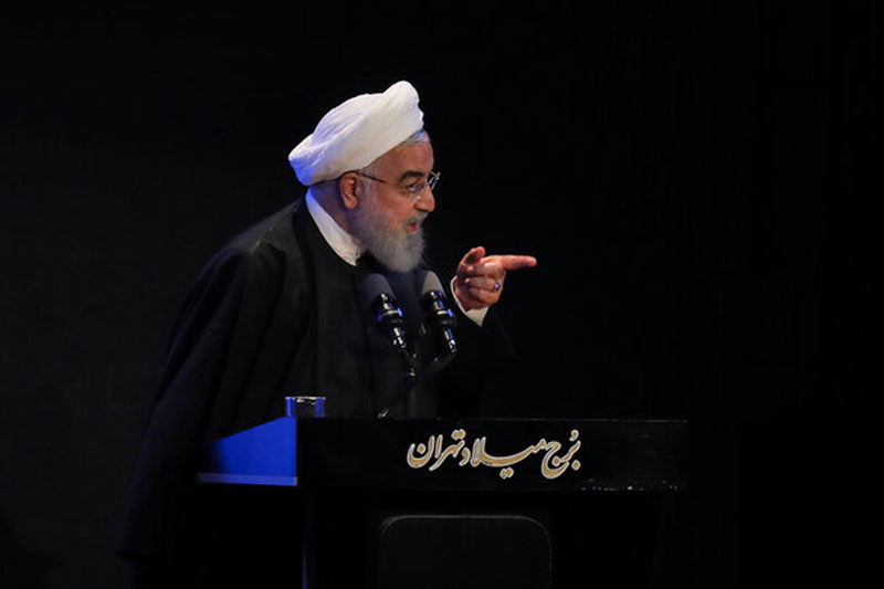 اظهارات روحانی درباره مذاکره با آمریکا در همایش بیمه و توسعه
