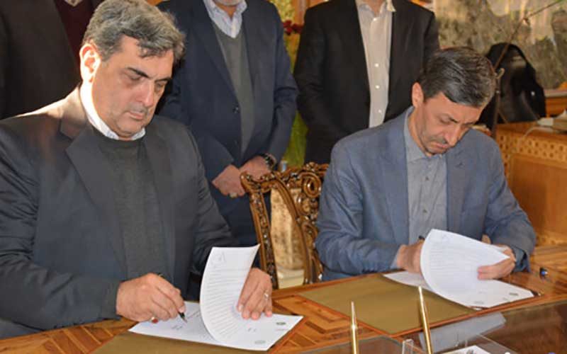 امضای تفاهم نامه بنیاد مستضعفان و شهرداری تهران