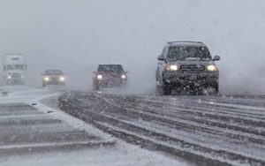 بارش برف و باران در اکثر محورهای مواصلاتی کشور