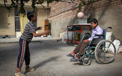 تحویل مسکن به خانوارهای دارای بیش از دو فرزند معلول در سال ۹۹