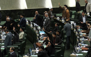تقدیر-جمعی-از-نمایندگان-اصلاح‌طلب-از-نطق-محمود-صادقی