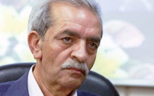 خلیلی-می‌گفت-ما-نباید-برای-کار-زندگی-کنیم-بلکه-باید-برای-زندگی-کار-کنیم