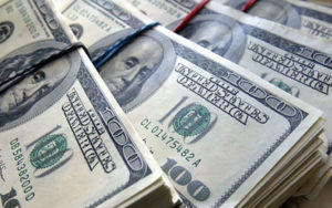 دولت-از-تخصیص-ارز-به-وارد-کنندگان-کالای-دارای-مشابه-ایرانی-خودداری-کند