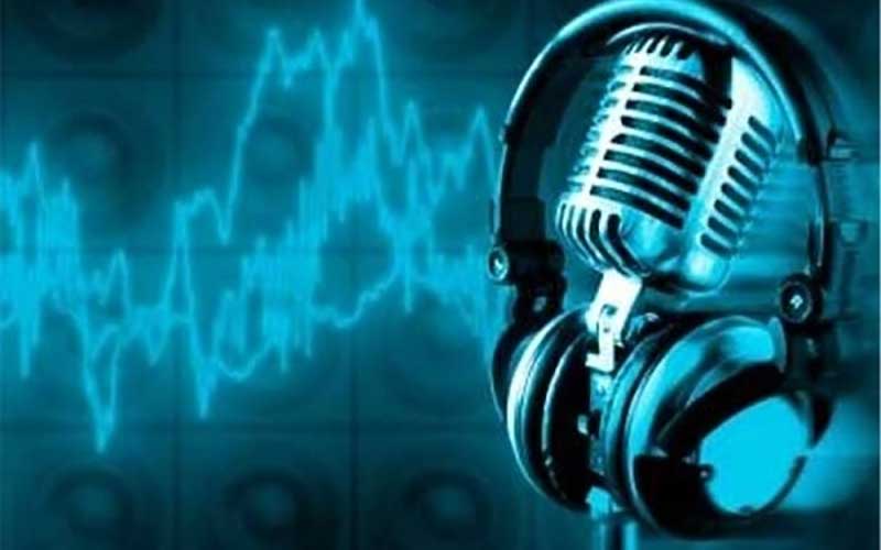 رادیو با ۷۴ ویژه برنامه به‌استقبال شب یلدا می‌رود