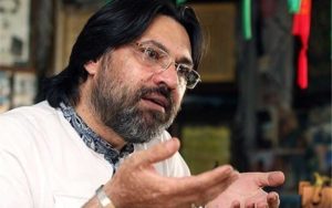 قهرمان-سجاده-آتش-در-بیمارستان-است