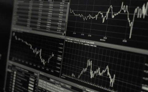قیمت نفت همچنان در محدوده بیشینه سه ماه گذشته 1 قیمت نفت همچنان در محدوده بیشینه سه ماه گذشته