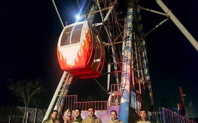 نجات باران سه ساله از ارتفاع در شهر بازی