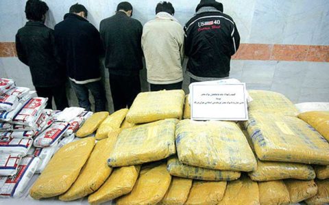 کاهش مجازات بخشی از حبس مرتکبان مواد مخدر برای بار اول