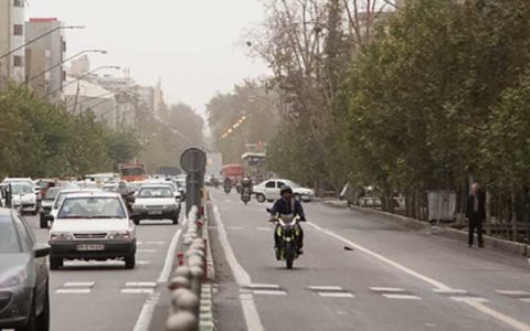 کیفیت نامطلوب هوای پایتخت در ۲۲ ایستگاه سنجش آلودگی
