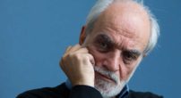 آغداشلو-کار-هنرمند،-سیاسی‌کاری-نیست