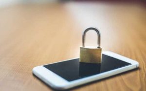 استفاده-از-آیفون-به-عنوان-کلید-امنیتی-گوگل-ممکن-شد