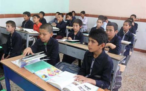 انتقاد از مد شدن «آزمونک» برای ارزشیابی در دوره ابتدایی در برخی مدارس 1 انتقاد از مد شدن «آزمونک» برای ارزشیابی در دوره ابتدایی در برخی مدارس