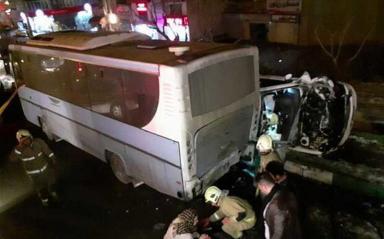 برخورد-پژو-۲۰۶-با-اتوبوس-حادثه-آفرید