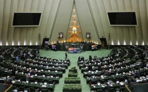 خسارت-آلودگی-هوا-در-تهران-۲.۶-میلیارد-دلار-چرا-تخصیص-اعتبار-برای-حمل-و-نقل-عمومیدر-اولویت-مجلس-نیست؟