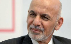 رئیس‌جمهور-افغانستان-در-مسافرت-چه-کتابی-می‌خواند؟