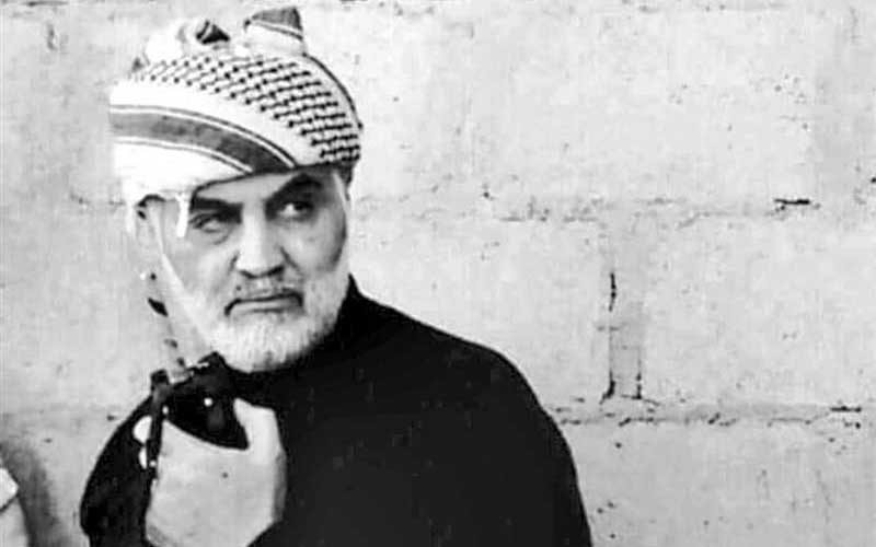 سردار-سلیمانی-با-بالگرد-به-کدام-شهر-تحت-محاصره-رفت-و-محاصره-را-شکست؟!
