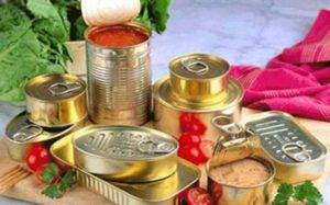 غذاهای-کنسروی-منشاء-ابتلا-به-بوتولیسم