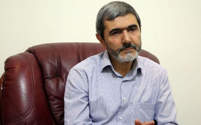 مبلغ-کدخدایی-را-به-مناظره-دعوت-می‌کنم