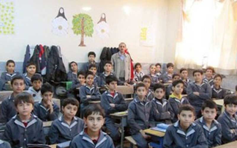 مدارس-کشور-فردا-و-پس‌فردا-دایر-هستند