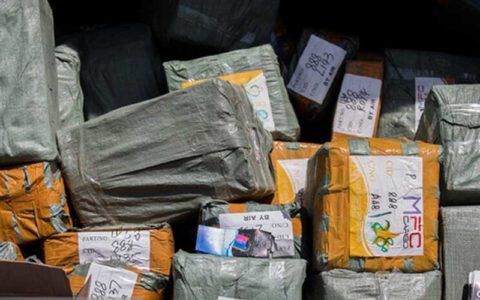 کشف ۵۰ میلیارد ریال کالای قاچاق در پایتخت 1 کشف ۵۰ میلیارد ریال کالای قاچاق در پایتخت