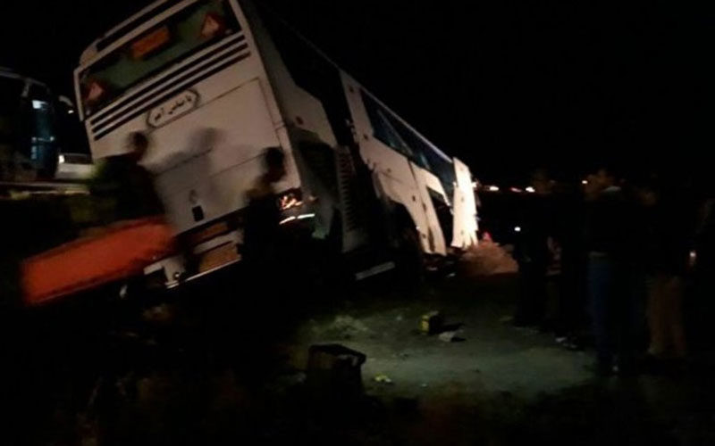 ۷-کشته-در-واژگونی-اتوبوس-مشهد—بندرعباس