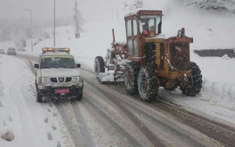 از سفر غیرضروری به گیلان خودداری کنید/ بازگشایی یک لاین از محور آزادراه قزوین-رشت 1 از سفر غیرضروری به گیلان خودداری کنید/ بازگشایی یک لاین از محور آزادراه قزوین-رشت