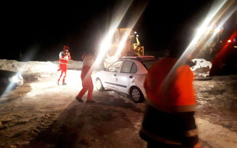 اسکان اضطراری ۱۳۵۰ نفر از مسافران جاده های گیلان 1 اسکان اضطراری ۱۳۵۰ نفر از مسافران جاده های گیلان