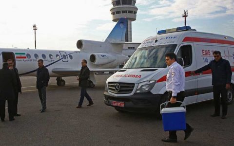 انتقال پانزدهمین قلب اهدایی از رفسنجان به تهران توسط اورژانس هوایی 1 انتقال پانزدهمین قلب اهدایی از رفسنجان به تهران توسط اورژانس هوایی