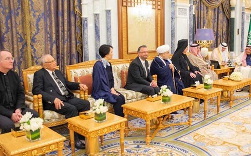 حضور-یک-خاخام-اسرائیلی-در-کاخ-شاه-سعودی