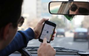 دست-باز-تاکسی‌های-اینترنتی-برای-اخذ-عوارض-شهرداری-از-مسافر
