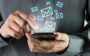 دستور-وزیر-ارتباطات-برای-پیگیری-فوری-مزاحمت‌-پیامک‌های-انتخاباتی