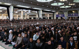 زمان-نماز-جمعه-تهران-بخاطر-کرونا-کوتاهتر-شد