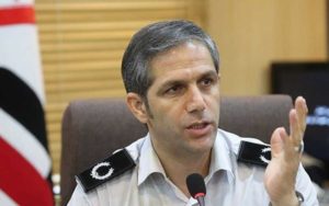 ساختمان-دو-طبقه-قدیمی-فرو-ریخت