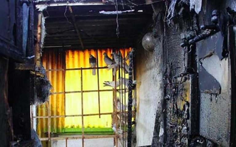 مصدومیت-مرد-میانسال-در-آتش-سوزی-یک-منزل-مسکونی