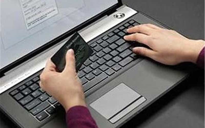 ارائه-خدمات-الکترونیک-راهبرد-کلان-کشور-در-شرایط-بحران-است