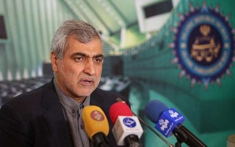 افزایش ۵۰ درصدی حقوق کارمندان دولت در سال آینده 1 افزایش ۵۰ درصدی حقوق کارمندان دولت در سال آینده