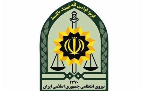 بازداشت ۲ نفر از عوامل هتک حرمت به حرم حضرت معصومه (س) 1 بازداشت ۲ نفر از عوامل هتک حرمت به حرم حضرت معصومه (س)