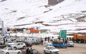 تردد-خودرو-در-جاده‌ها-باز-افزایش-یافت-تأکید-ستاد‌-مبارزه-با-کرونا‌-برای-خودداری-مردم-از-سفر