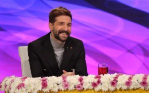 حمید-هیراد-مراقب-دل‌های-همدیگر-باشیم