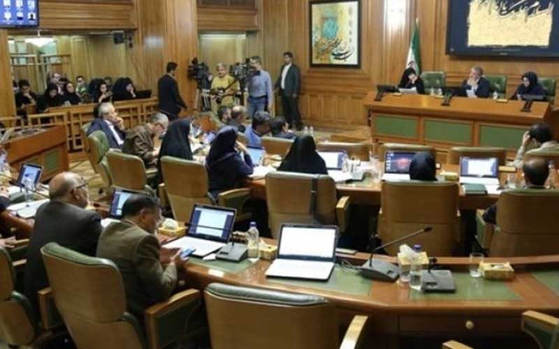 حناچی-به-دلیل-عدم-تشکیل-سازمان-گردشگری-در-پایتخت-تذکر-گرفت