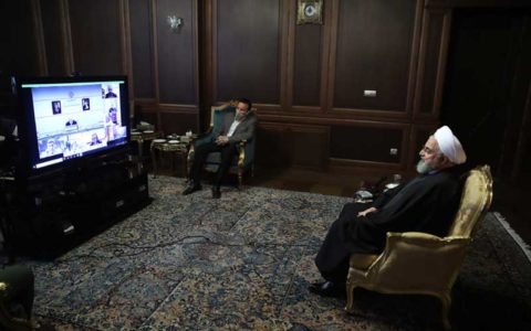 درخواست از روحانی برای قرنطینه تا بیستم فروردین 1 درخواست از روحانی برای قرنطینه تا بیستم فروردین