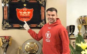 دروازه‌بان-پرسپولیس-به-قرنطینه-رفت