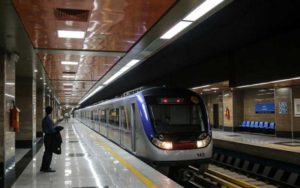 نصب-دوربین‌های-حرارتی-برای-رصد-دمای-بدن-در-مترو-و-فرودگاه
